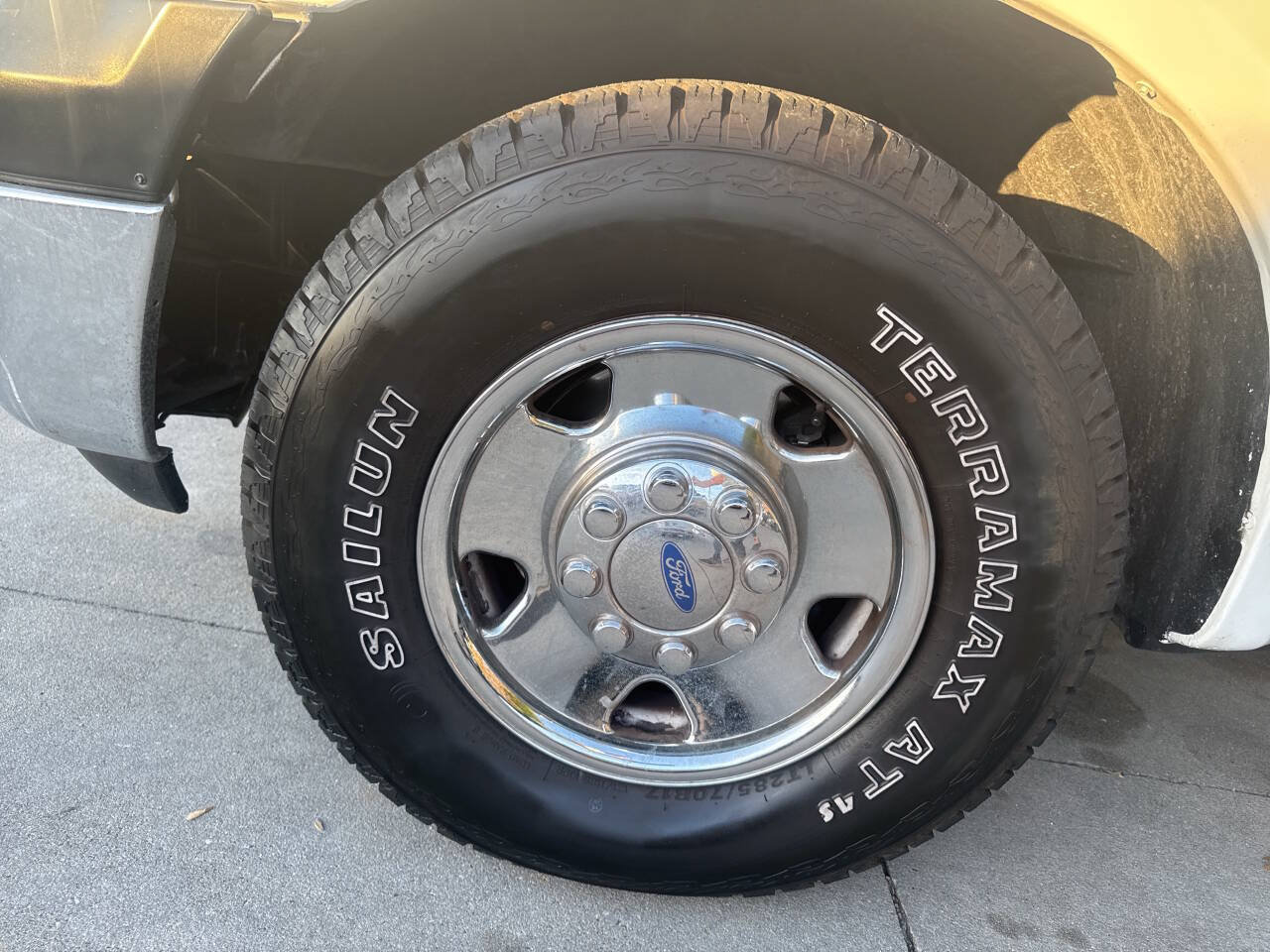 Used 2006 Ford F350 Lariat RWD image 35