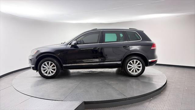 Used 2015 Volkswagen Touareg Sport AWD/4WD image 3