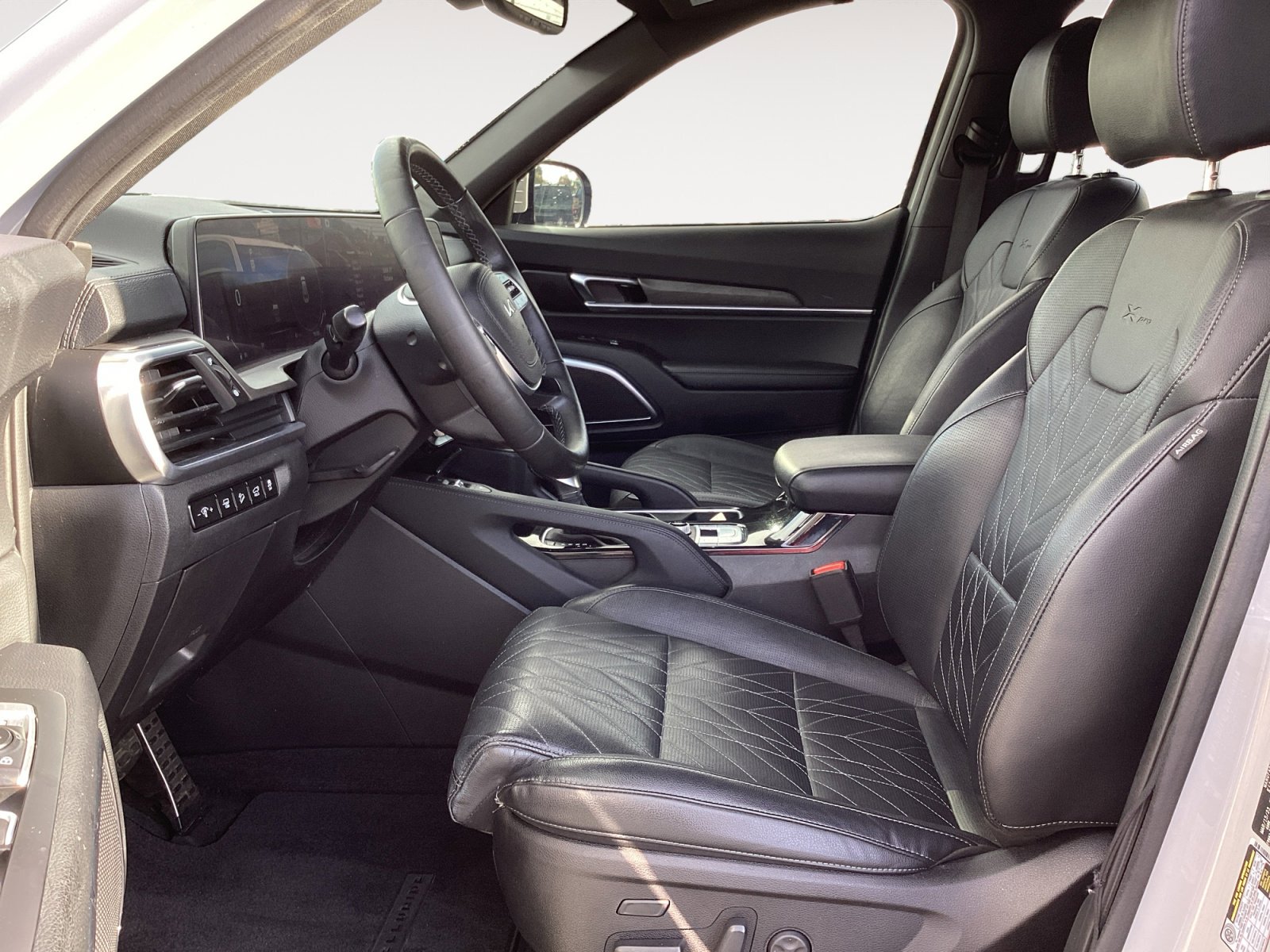 Used 2023 Kia Telluride SX X-Pro image 28