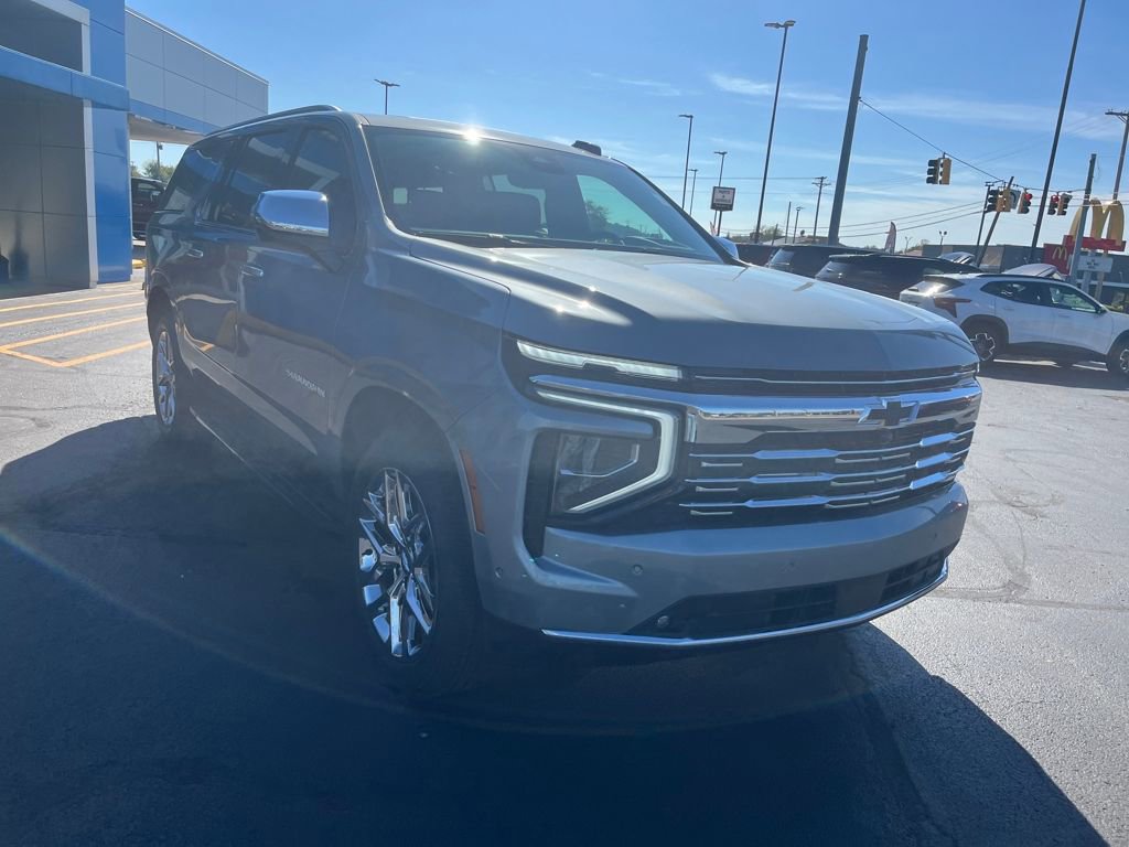 New 2026 Chevrolet Suburban Premier image 7