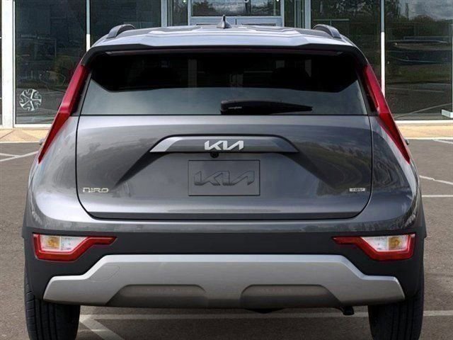 New 2026 Kia Niro LX image 13