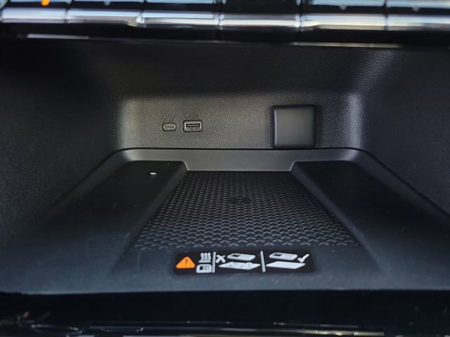 New 2026 Chevrolet Traverse LT w/ Enhanced Driving Package image 15