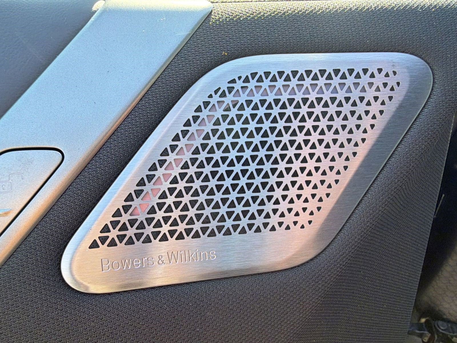 New 2026 BMW iX M70 image 22