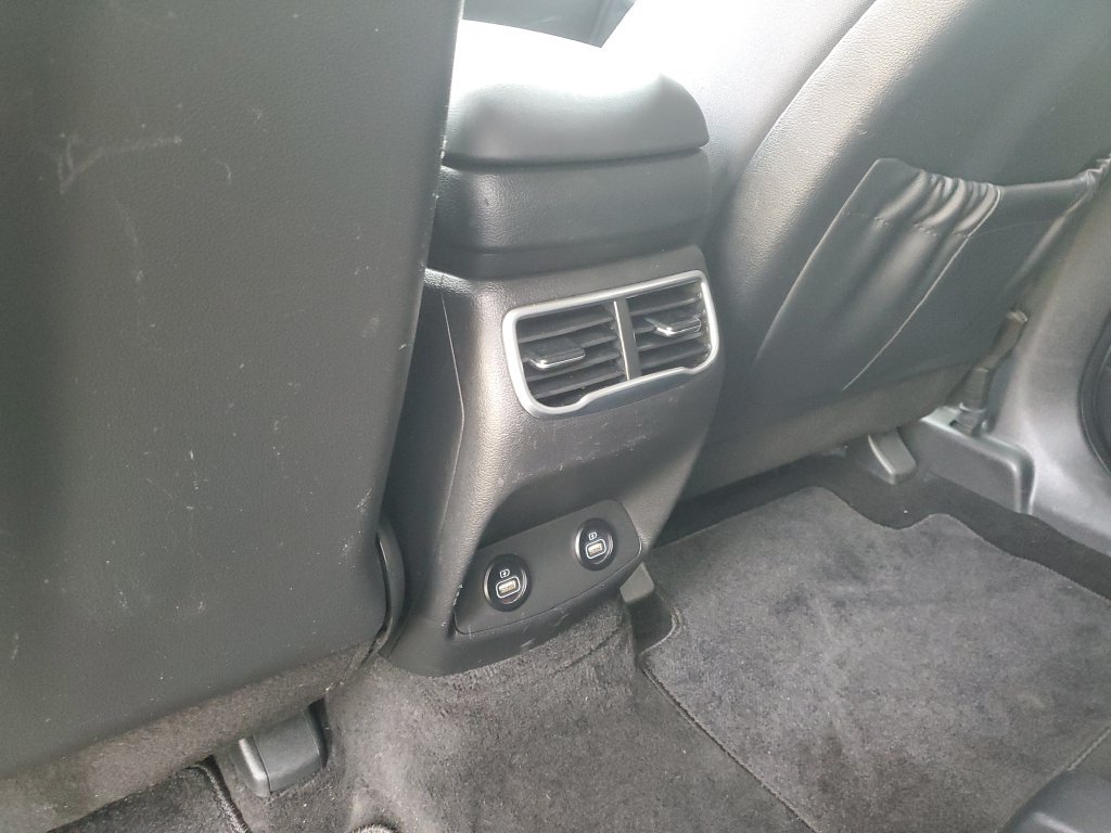 Used 2023 Hyundai Santa Fe SEL AWD/4WD image 15
