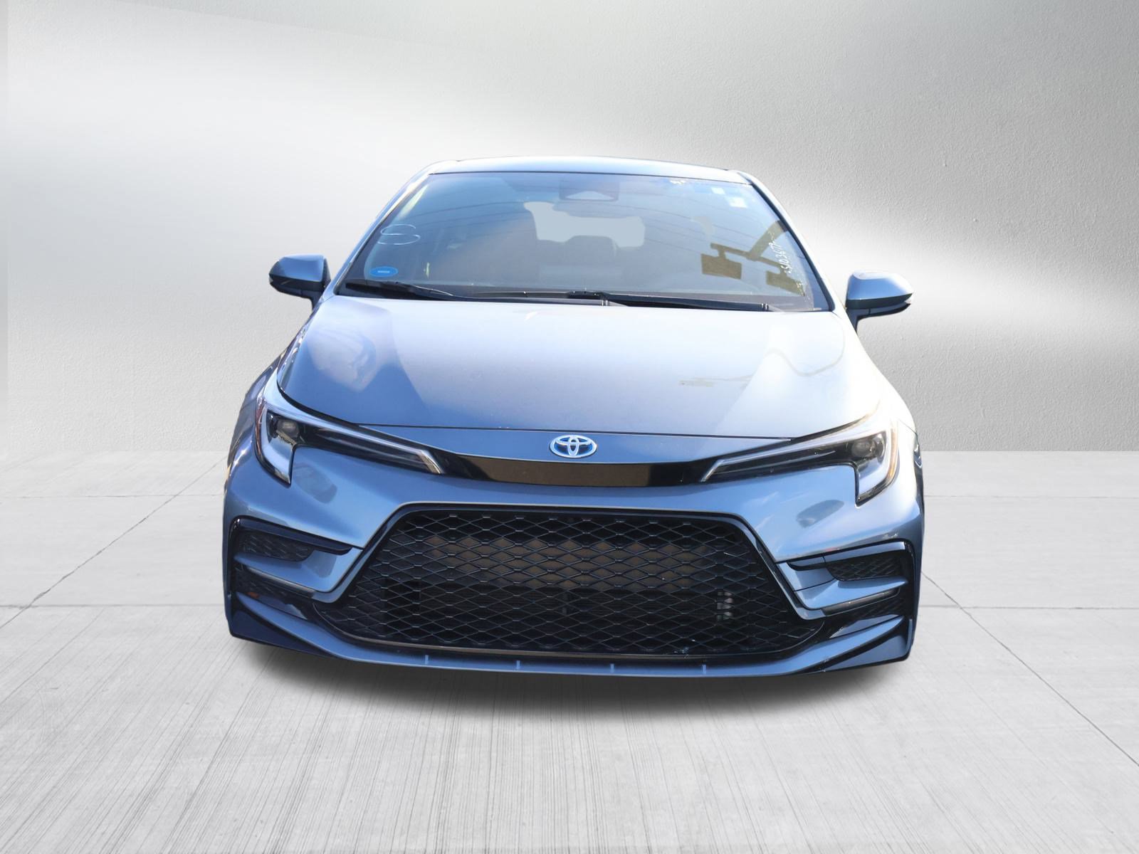 Used 2024 Toyota Corolla SE video 2