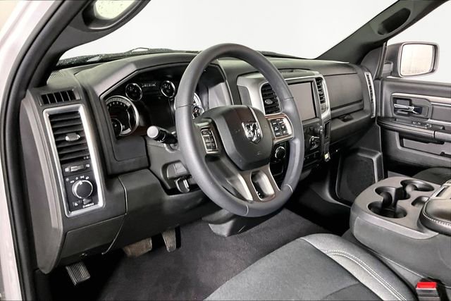 Used 2024 RAM 1500 Classic Warlock w/ Electronics Group RWD image 17