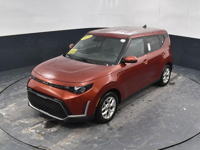 Used 2023 Kia Soul LX w/ Option Group 015 image 32