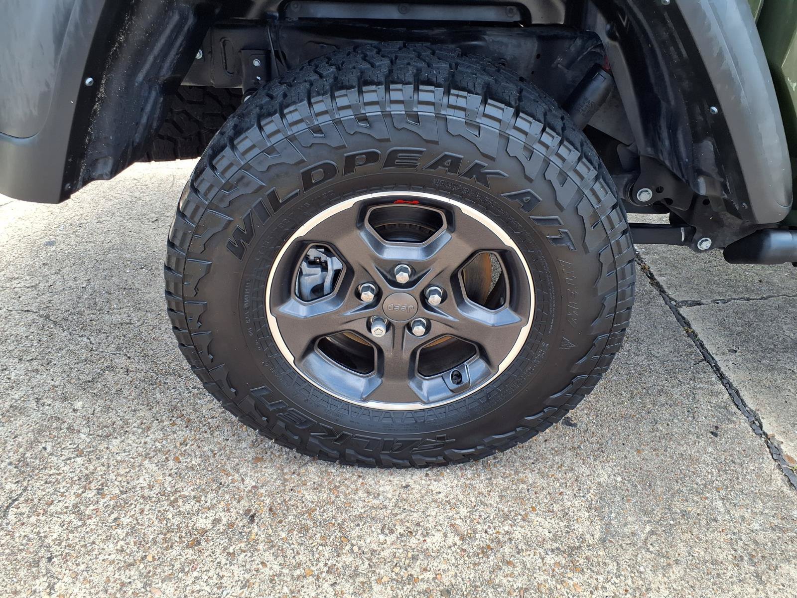 Used 2023 Jeep Gladiator Rubicon AWD/4WD image 29