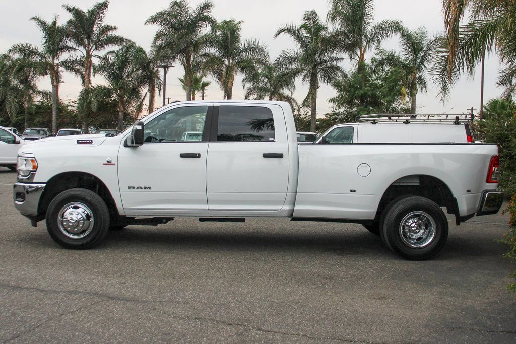 Used 2023 RAM 3500 Big Horn w/ Level 1 Equipment Group AWD/4WD image 5
