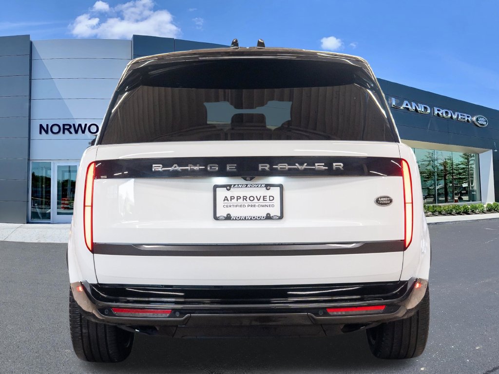 Certified 2023 Land Rover Range Rover SE AWD/4WD image 5