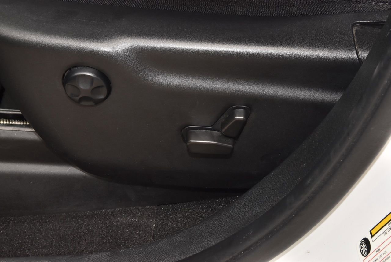 Used 2022 Dodge Durango GT image 36