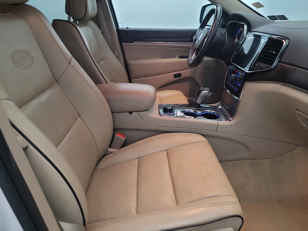 Used 2020 Jeep Grand Cherokee Overland image 21