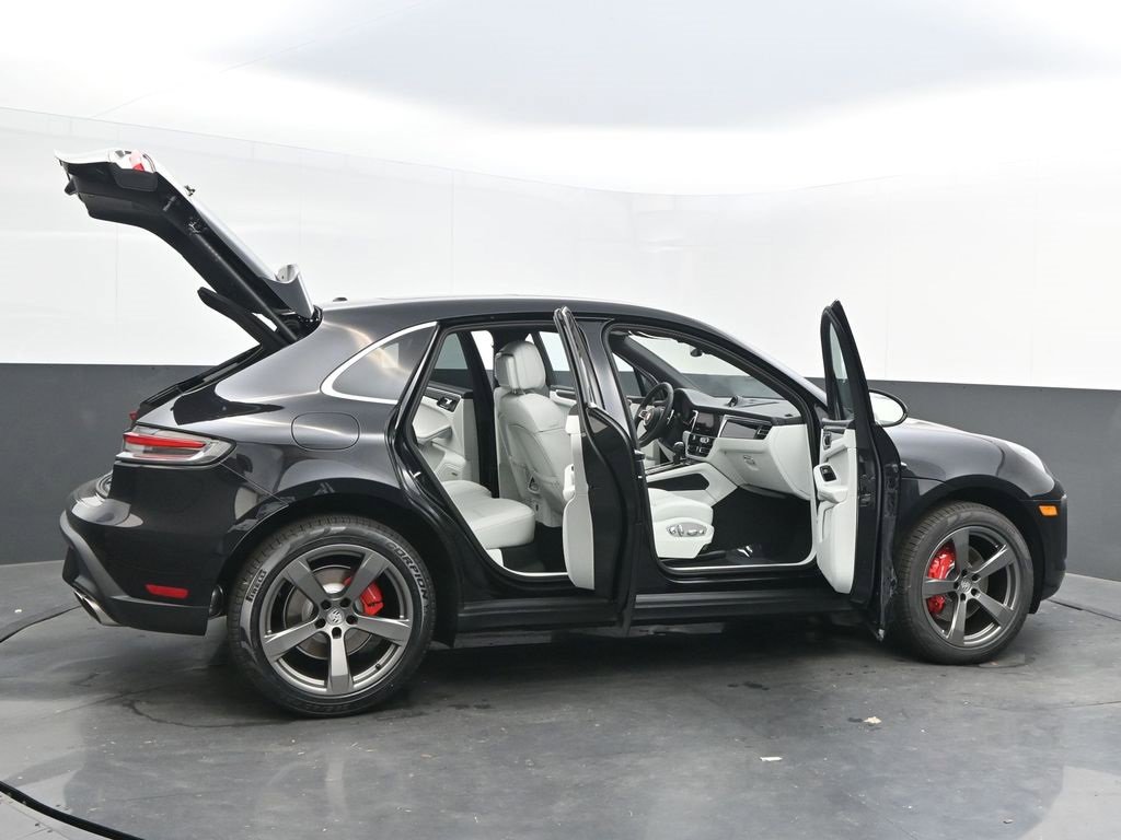 New 2025 Porsche Macan S image 45