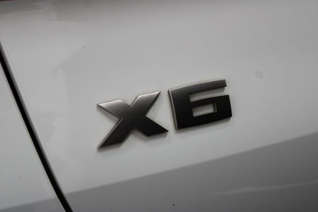 Used 2020 BMW X6 M50i AWD/4WD image 8
