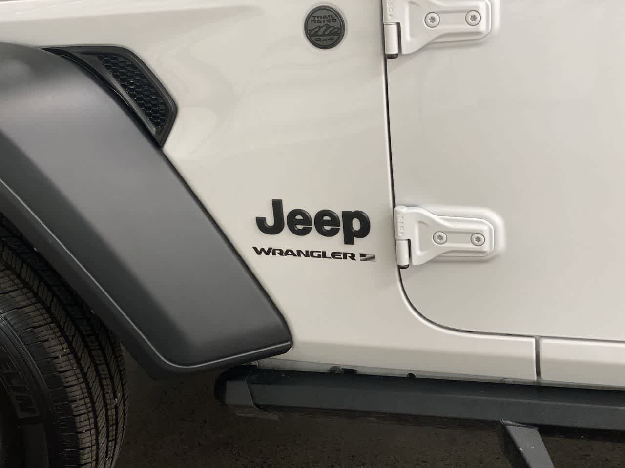 Used 2023 Jeep Wrangler Sport S image 10