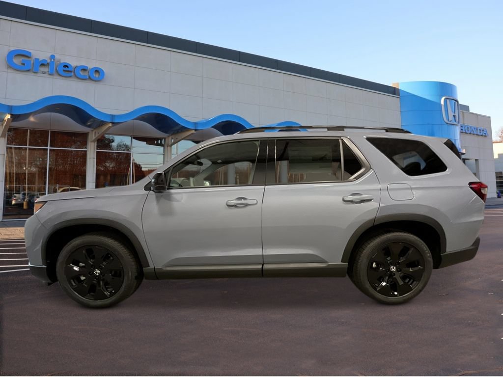 New 2026 Honda Pilot Black Edition image 2