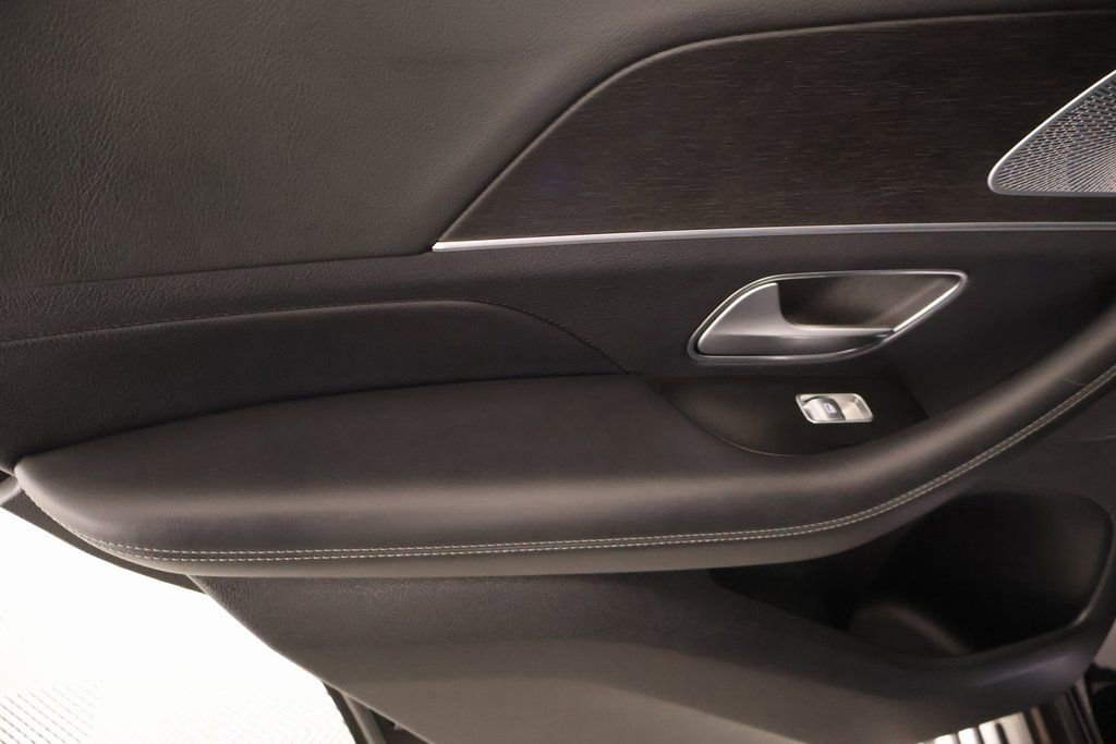 Used 2020 Mercedes-Benz GLE 450 4MATIC image 17