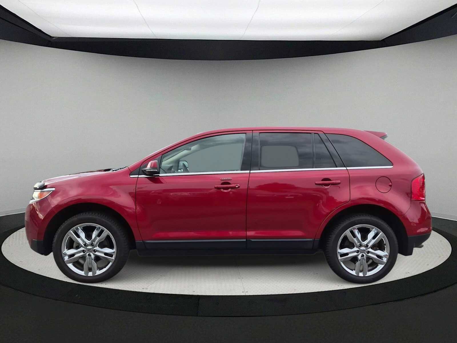 Used 2014 Ford Edge Limited w/ Equipment Group 302A AWD/4WD image 5