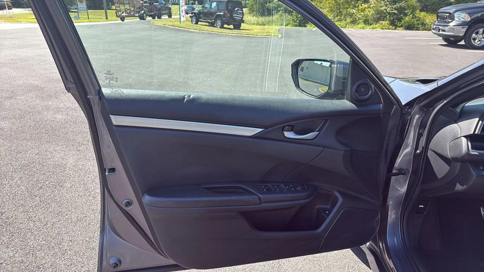 Used 2021 Honda Civic Sport image 14