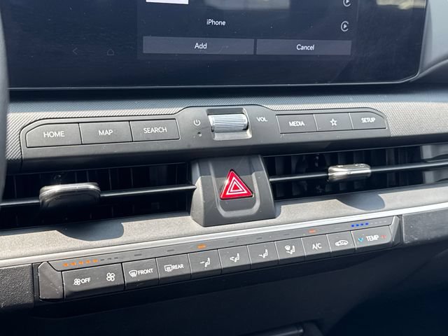 Used 2025 Kia K4 FWD image 23