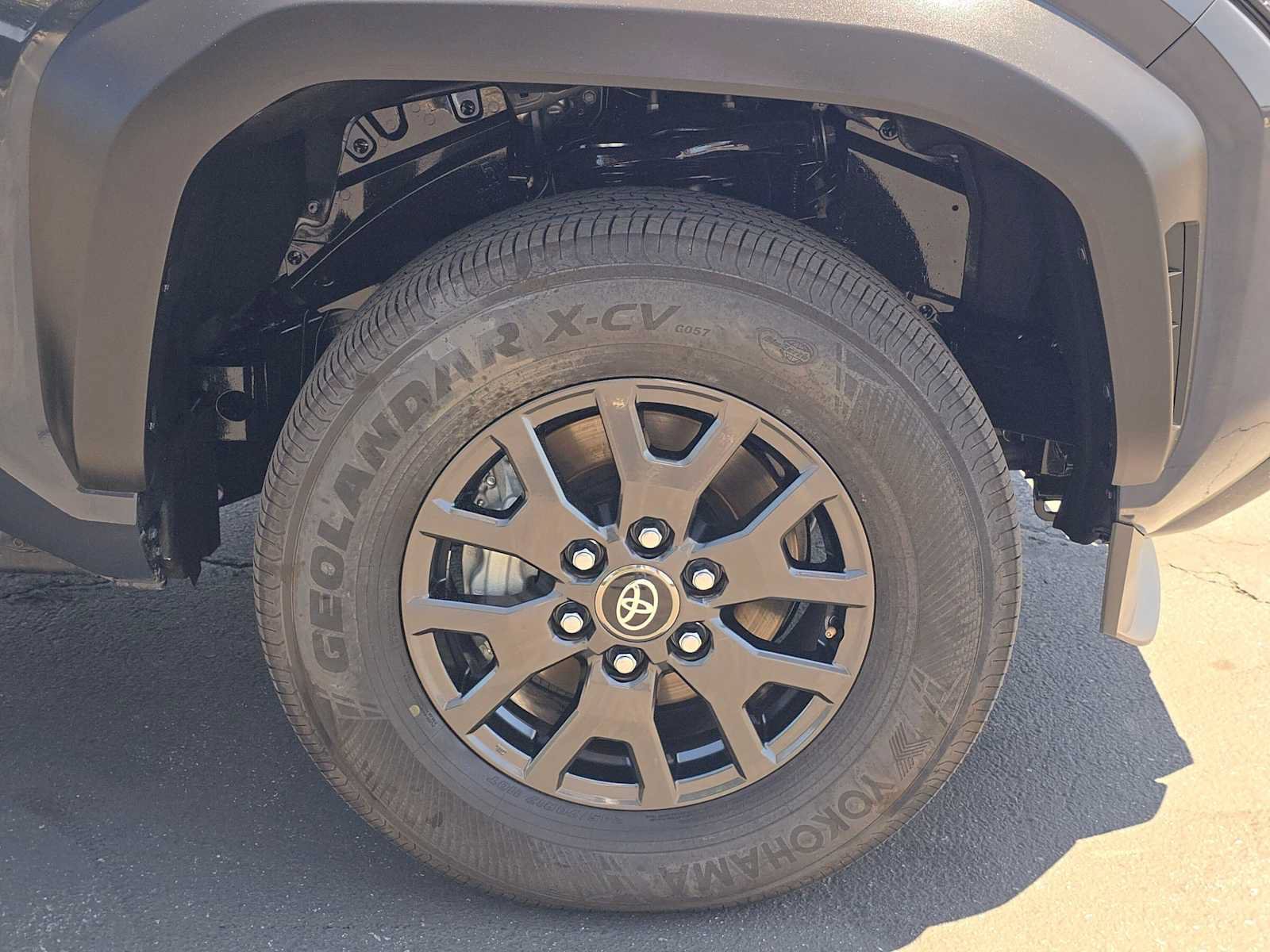 Used 2026 Toyota 4Runner SR5 AWD/4WD image 9