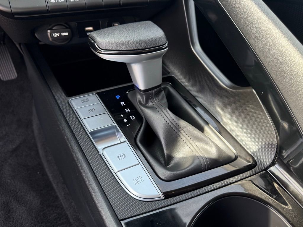 Used 2026 Hyundai Elantra Blue image 43