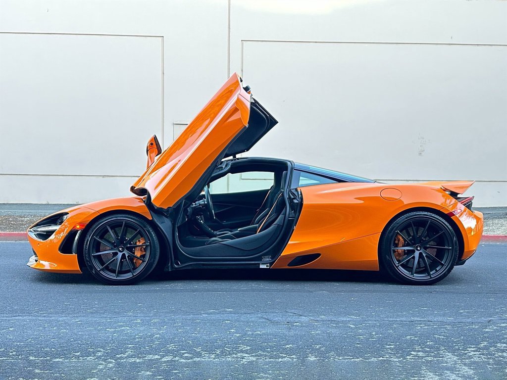 Used 2021 McLaren 720S Performance RWD image 6