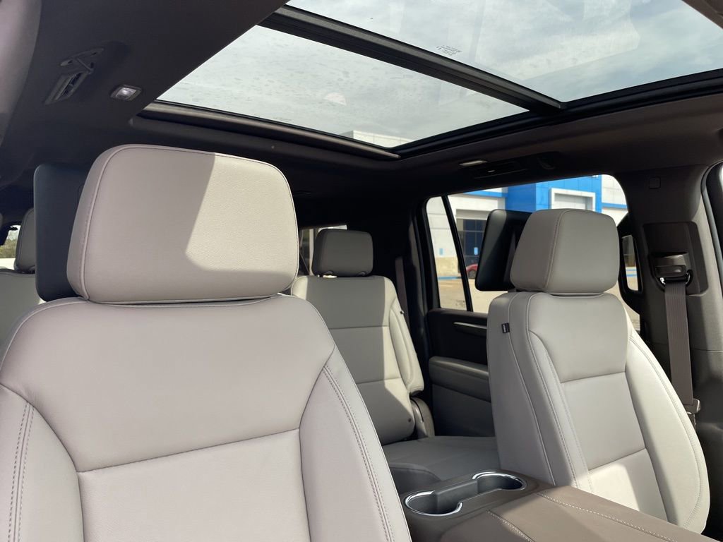 New 2026 Chevrolet Suburban Z71 w/ Z71 Off-Road Package image 34