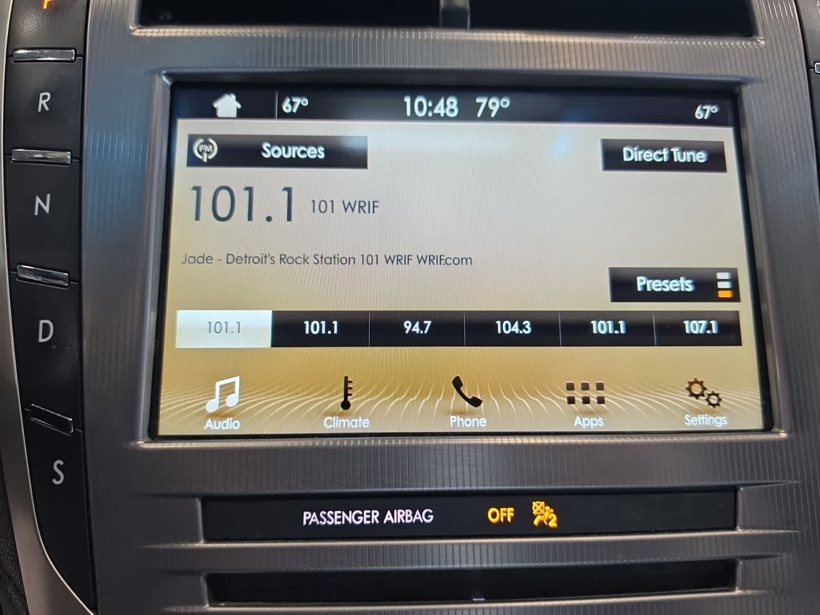 Used 2017 Lincoln MKZ Select AWD/4WD image 29