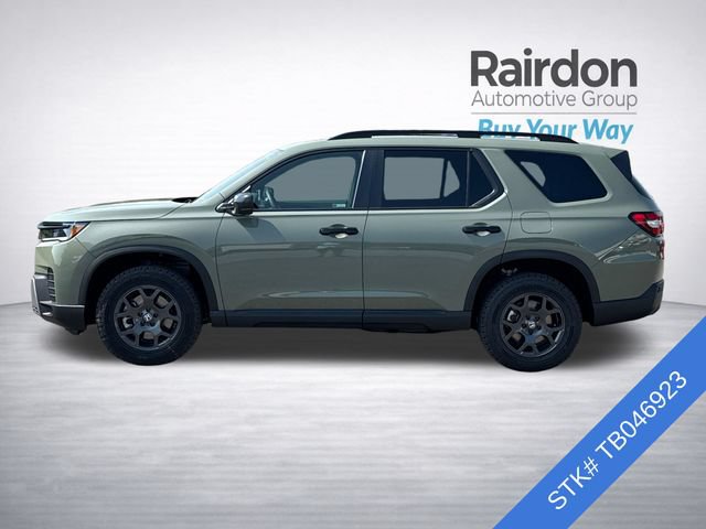 Used 2026 Honda Pilot TrailSport image 4