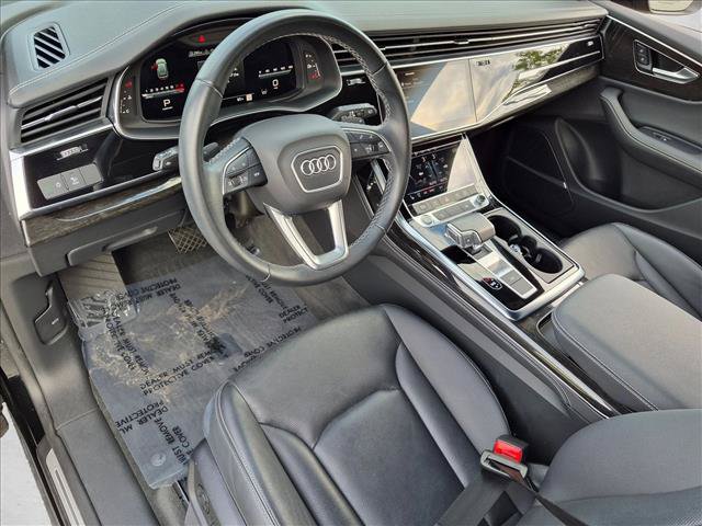 Used 2024 Audi Q8 Premium Plus w/ Premium Plus Package AWD/4WD image 10