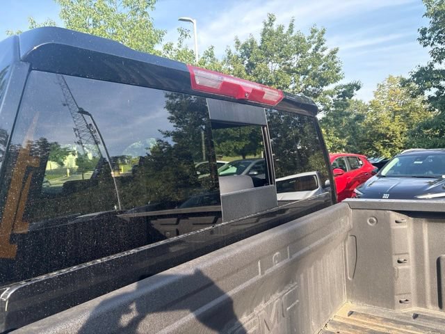 Used 2025 GMC Sierra 2500 SLT w/ SLT Premium Package AWD/4WD image 10