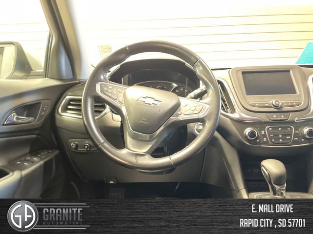 Used 2022 Chevrolet Equinox LT w/ Driver Convenience Package image 13