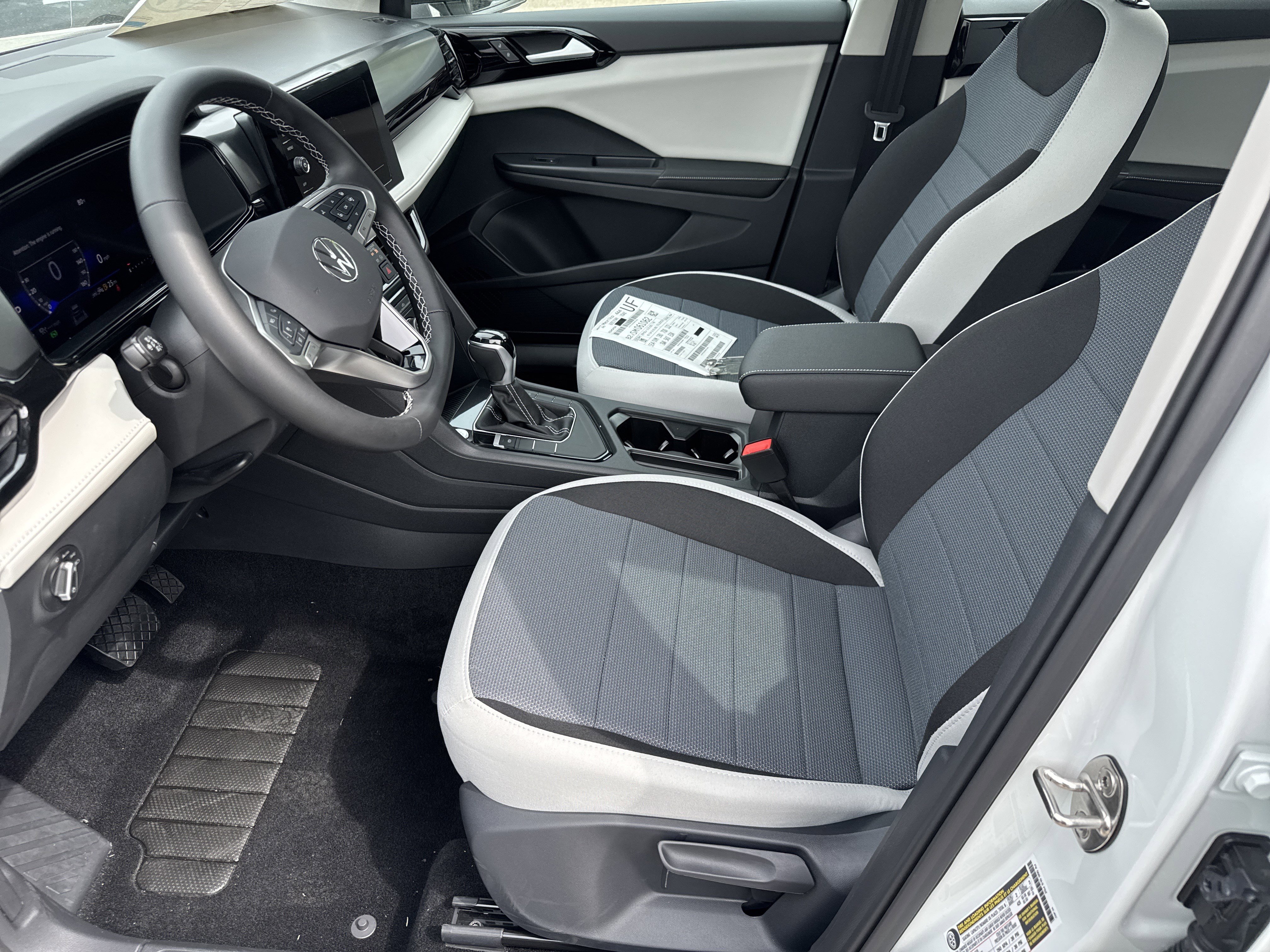 New 2025 Volkswagen Taos S image 5