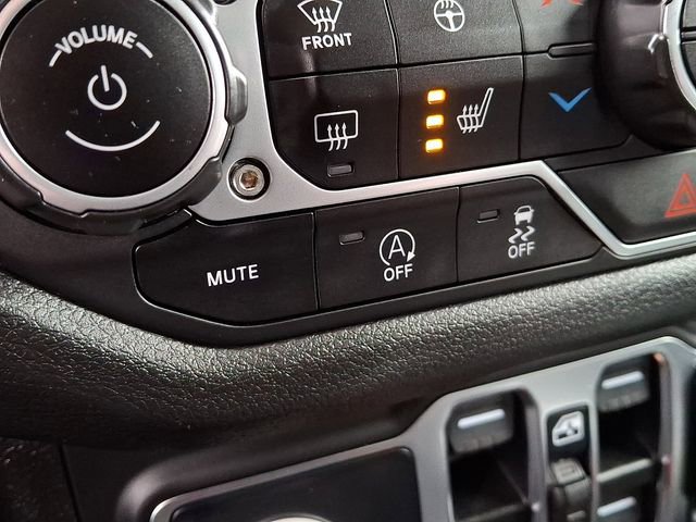 Used 2025 Jeep Wrangler Unlimited Sport AWD/4WD image 26