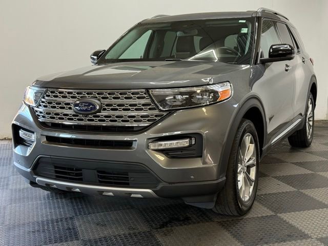 Used 2023 Ford Explorer Limited w/ Limited Technology Package image 5