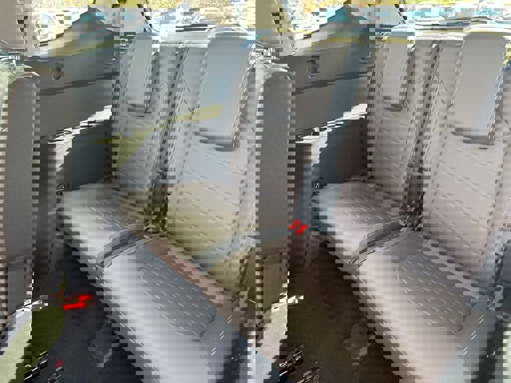 New 2026 Volkswagen Atlas SEL image 25