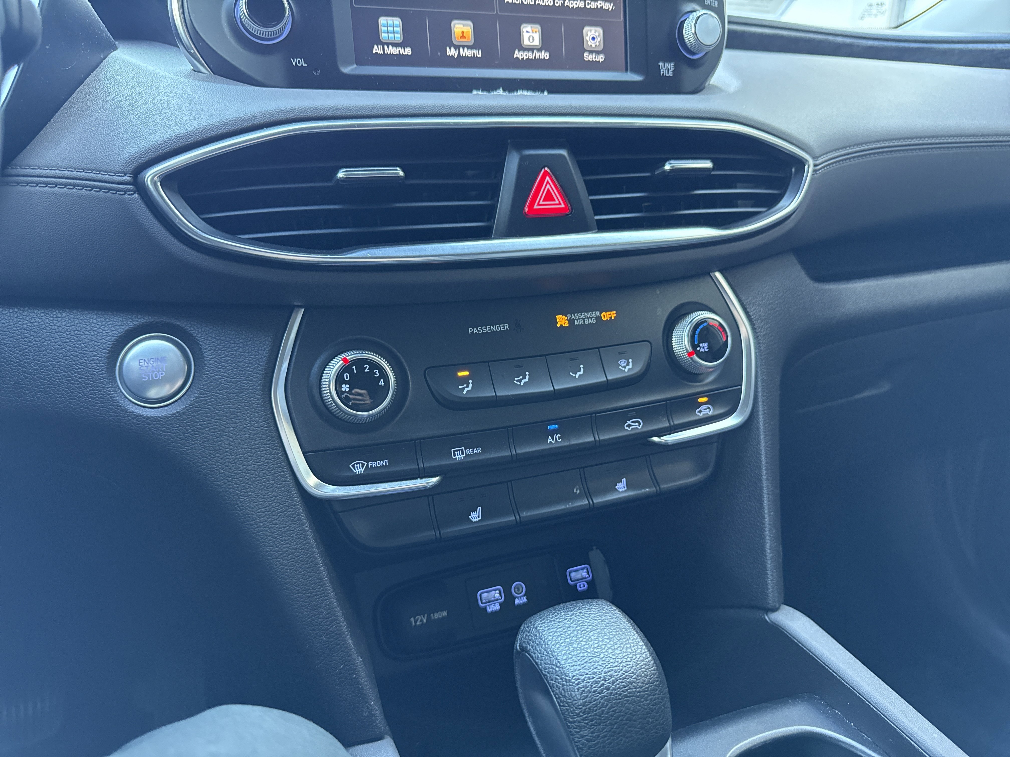 Used 2020 Hyundai Santa Fe SEL image 19