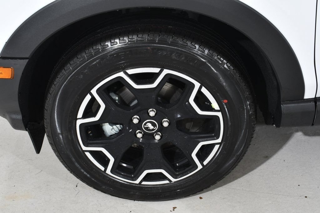 New 2025 Ford Bronco Sport Outer Banks w/ Outer Banks Tech Package+ AWD/4WD image 24