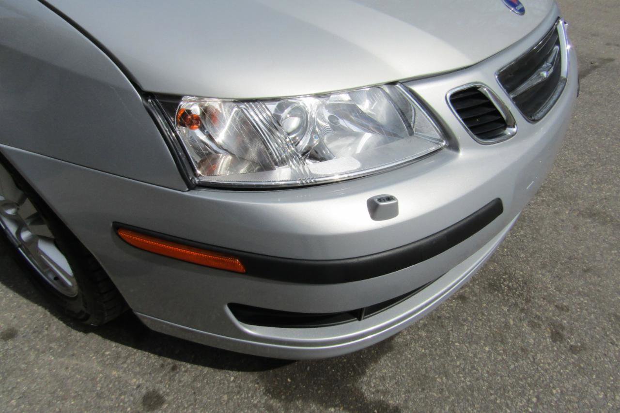 Used 2007 Saab 9-3 2.0T w/ Premium Audio Pkg FWD image 25