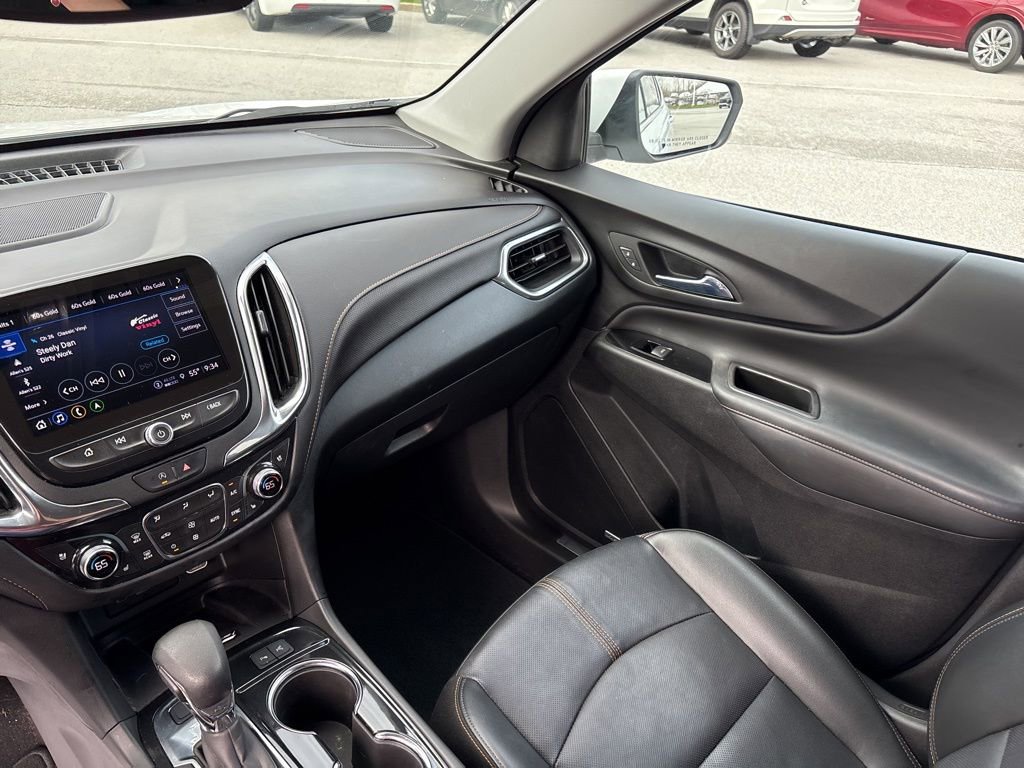 Used 2022 Chevrolet Equinox Premier AWD/4WD image 30