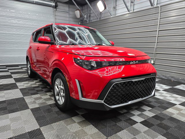 Used 2025 Kia Soul S FWD image 5