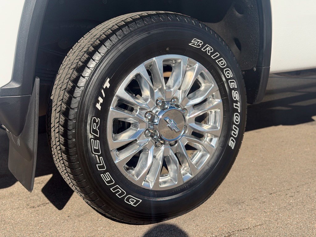 Used 2020 Chevrolet Silverado 3500 High Country w/ Technology Package AWD/4WD image 24