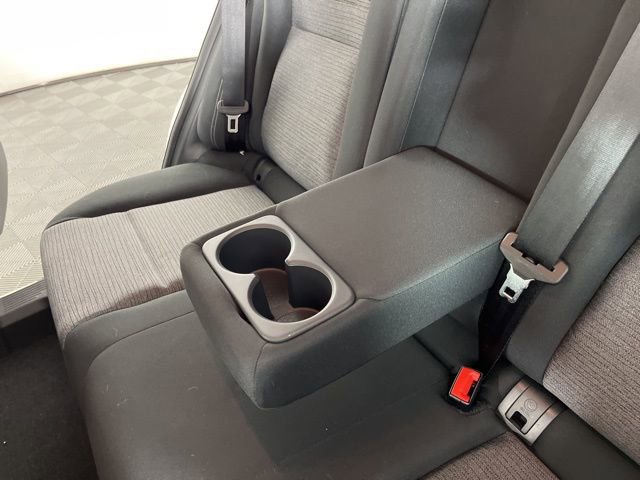 Used 2021 Nissan Rogue S image 43