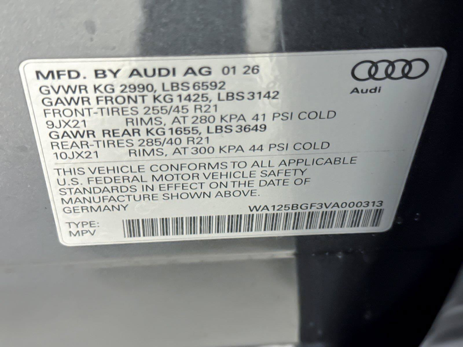 New 2027 Audi SQ6 e-tron Premium Plus AWD/4WD image 28