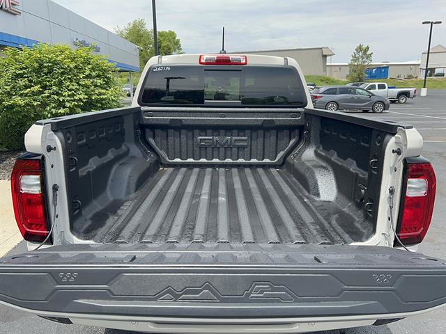 New 2026 GMC Canyon Elevation w/ Convenience Package AWD/4WD image 8