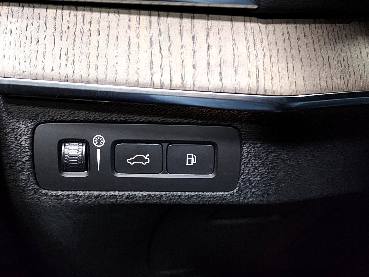 Used 2021 Volvo XC90 T8 Inscription image 46