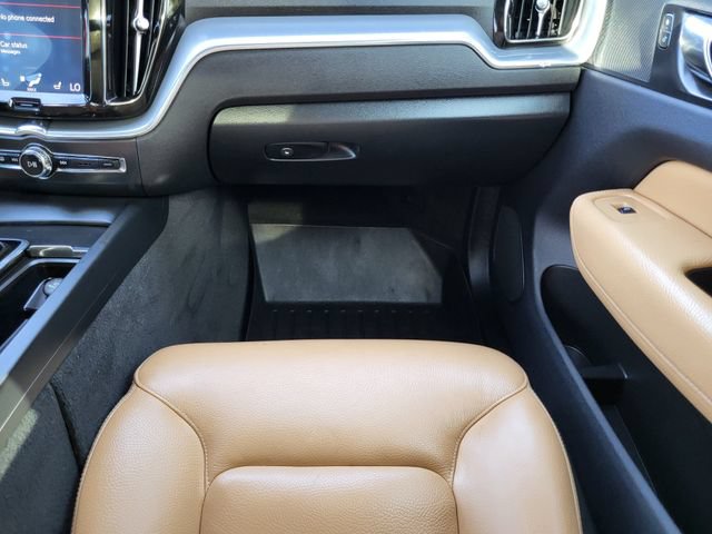 Used 2018 Volvo XC60 T5 Momentum w/ Convenience Package AWD/4WD image 27