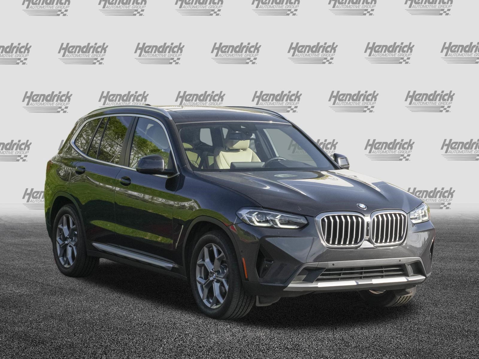 Certified 2023 BMW X3 xDrive30i w/ Premium Package AWD/4WD image 2