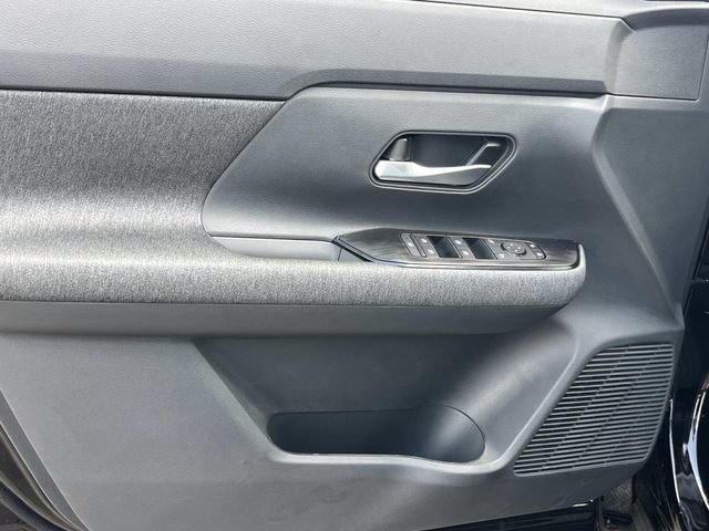 New 2026 Nissan Kicks SV w/ SV Premium Package FWD image 20